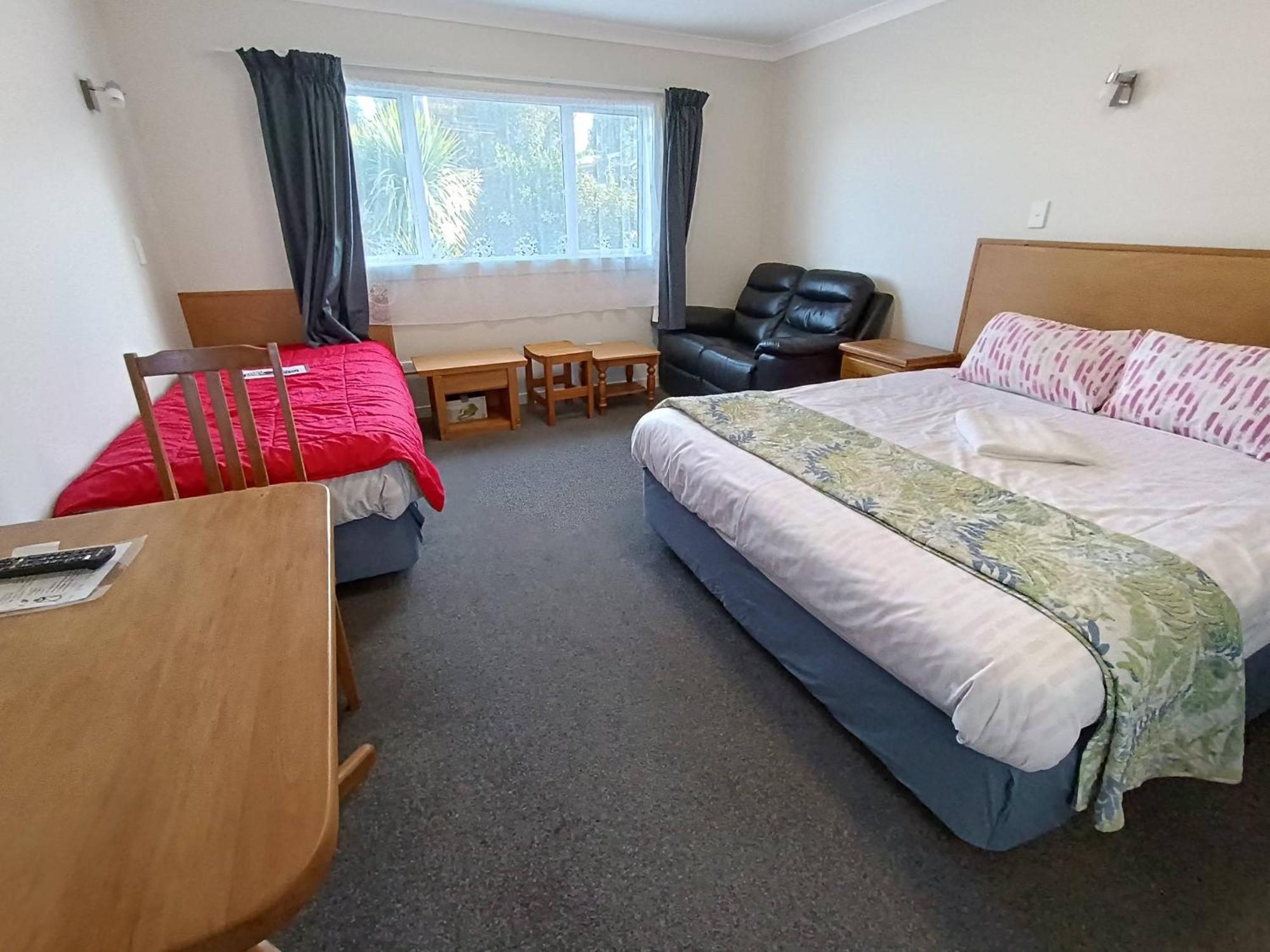 Bayfield Motel And Apartment Dunedin Extérieur photo