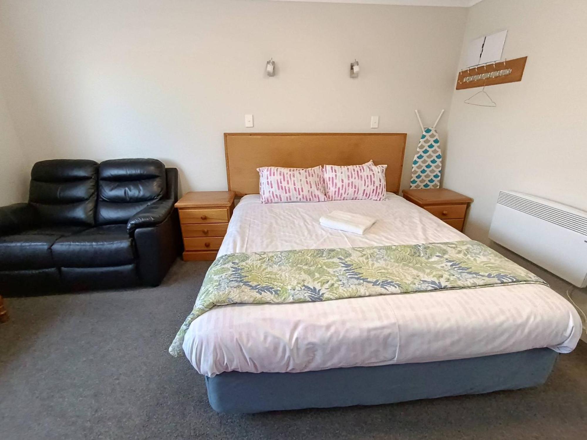 Bayfield Motel And Apartment Dunedin Extérieur photo