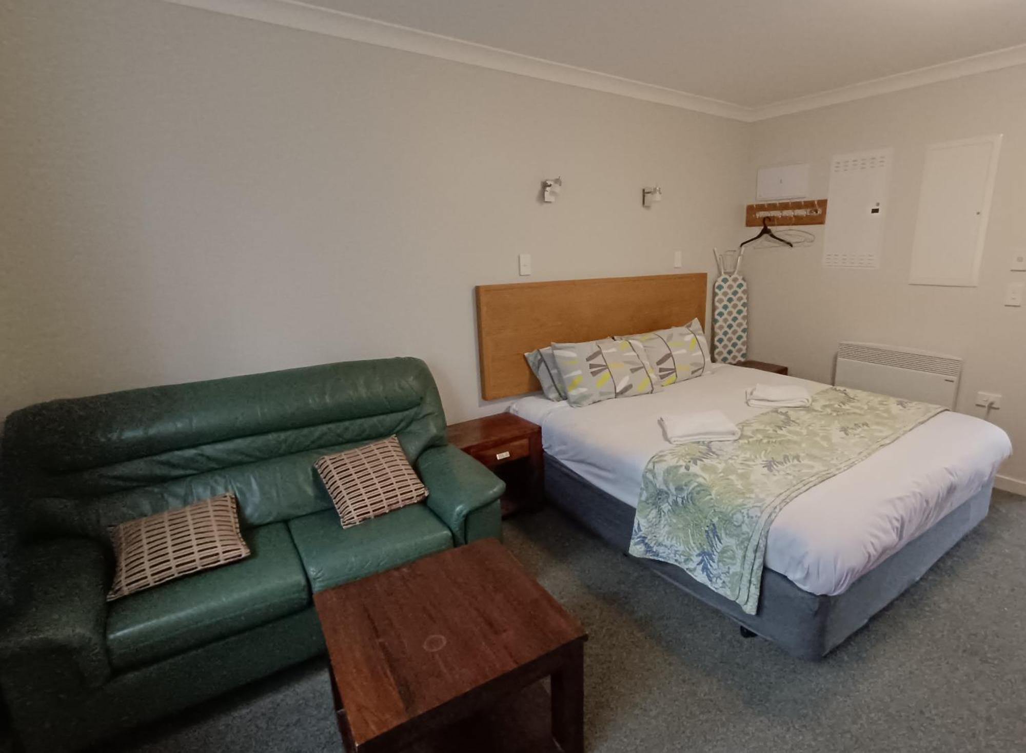 Bayfield Motel And Apartment Dunedin Extérieur photo