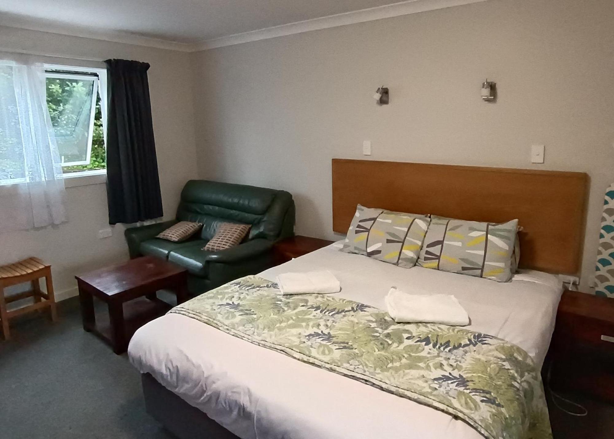 Bayfield Motel And Apartment Dunedin Extérieur photo